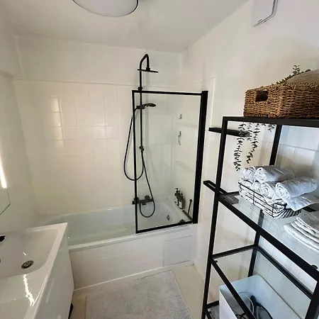Spacious Bright Near The Center Of * Ghent